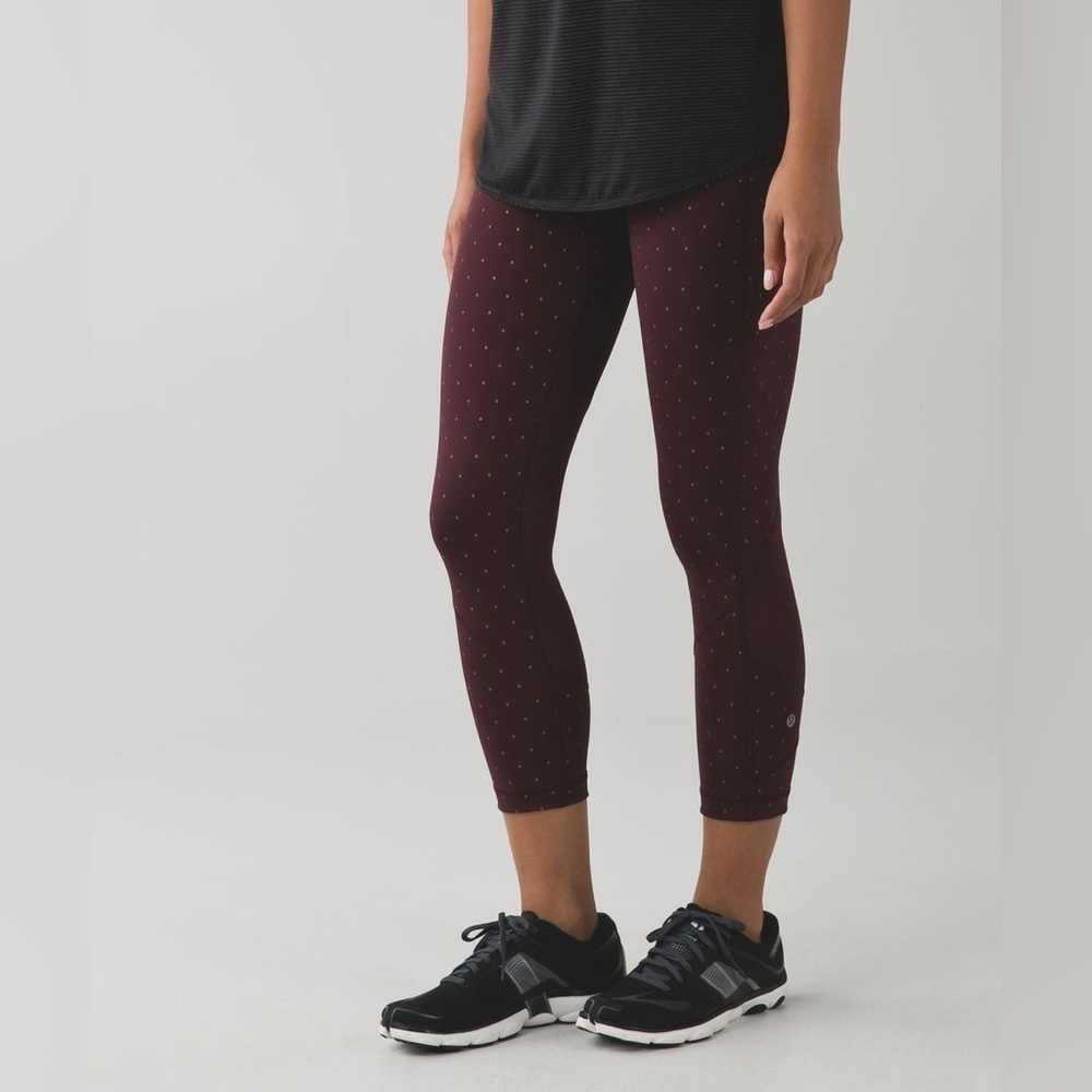 Lululemon Pace Rival Crop Night Fall Bordeaux Drama Gold / Bordeaux Drama